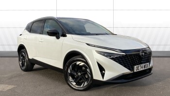 Nissan Qashqai 1.3 DiG-T MH 158 N-Connecta 5dr Petrol Hatchback